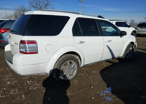 2008 Ford Taurus X Limited z USA, uszkodzony, nr VIN 1FMDK03W18GA00647